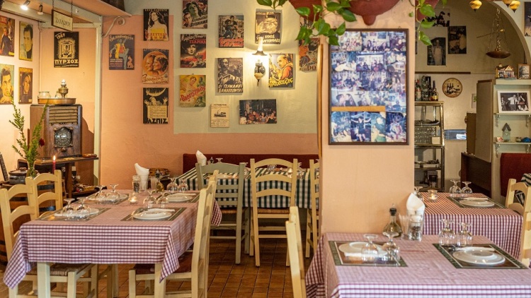 Γιουβετσάκια Γλυφάδα: Ο ορισμός του καλομαγειρεμένου φαγητού