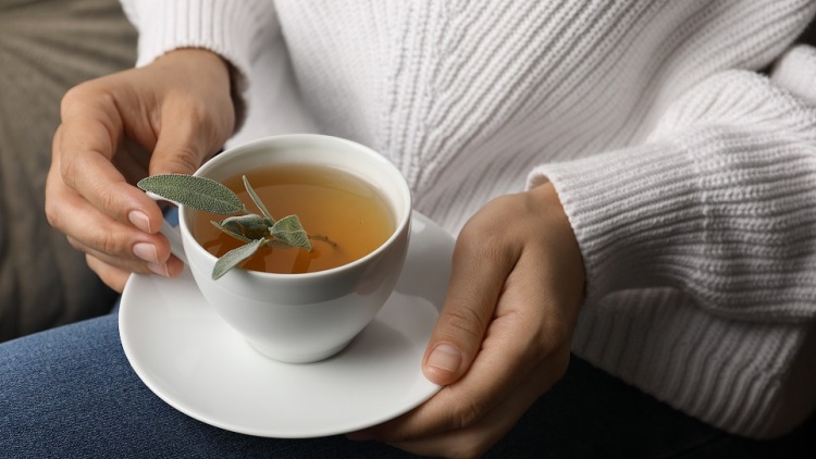 Πιες ένα τσάι! 12 γευστικά ροφήματα κατά των συμπτωμάτων κρυολογήματος, γρίπης, ίωσης