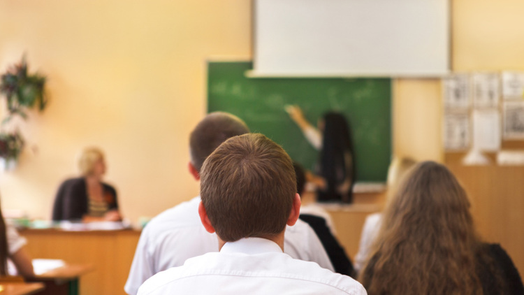 Πότε κλείνουν τα σχολεία για Χριστούγεννα