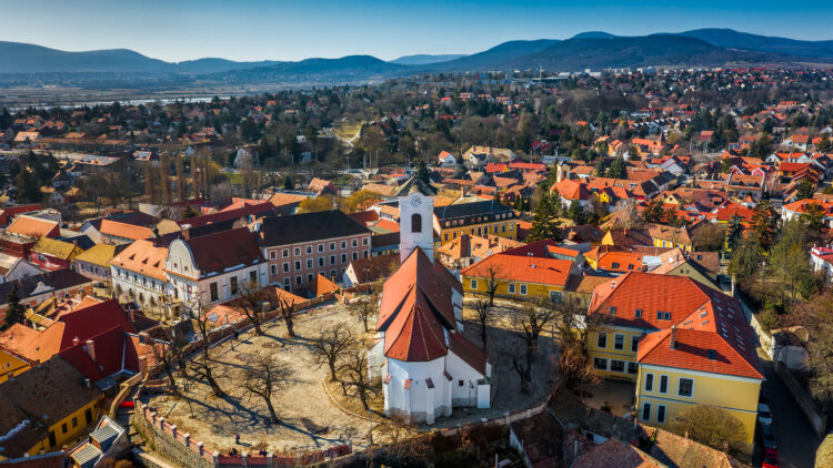 Eger, Szentendre, Gyor: 3 πόλεις της Ουγγαρίας που αξίζει να επισκεφθείτε