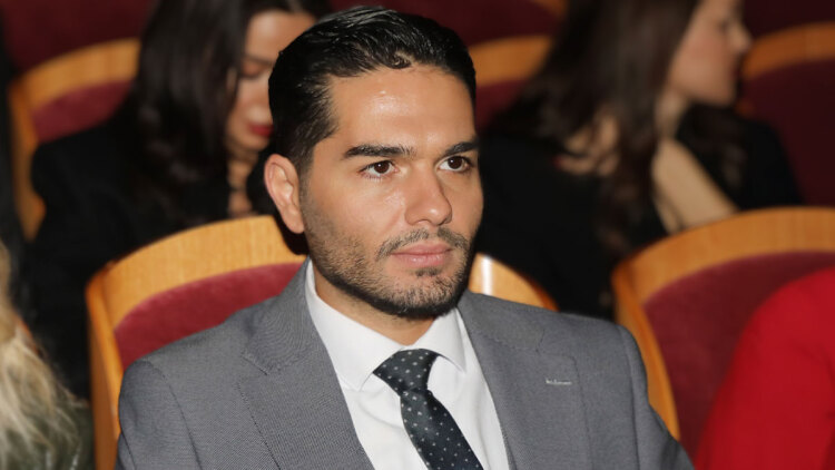 Στην Ευελπίδων ο Χρήστος Μάστορας για το δικαστήριο μετά τη σύλληψη του για επικίνδυνη οδήγηση υπό την επήρεια αλκοόλ