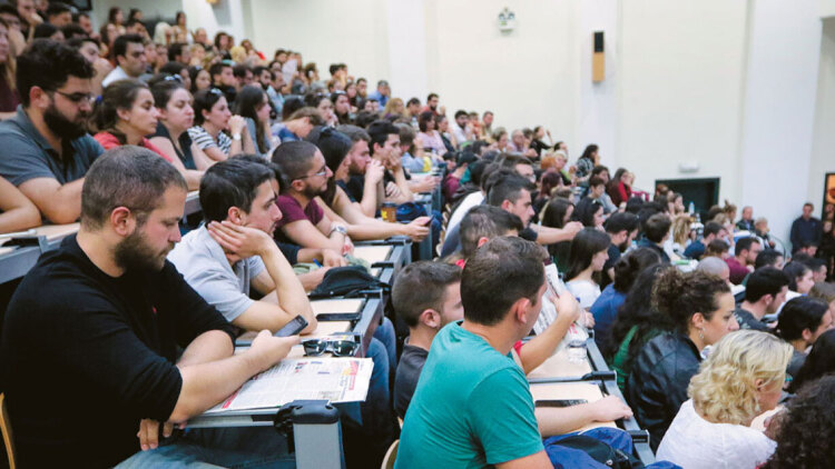 Τροπολογία του υπουργείου Παιδείας: Με τον ίδιο τρόπο θα αξιολογούνται και θα πιστοποιούνται τα προγράμματα σπουδών σε δημόσια και μη κρατικά πανεπιστήμια 