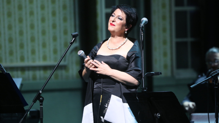 Συναυλία - ύμνος στη Μεσόγειο στη Δήλο με την σοπράνο Σόνια Θεοδωρίδου
