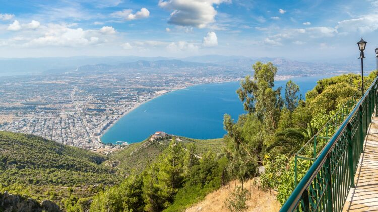 Από Κόρινθο-Ξυλόκαστρο: Spring break στην Κορινθιακή Ριβιέρα