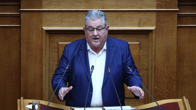 Live από τη Βουλή η συζήτηση για το Κράτος Δικαίου, στο βήμα ο Κουτσούμπας