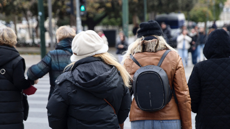 Με χειμερινό χαρακτήρα και κρύο ο καιρός για το αντίο του 2025 και το ποδαρικό του 2026: Η νέα πρόγνωση Κολυδά
