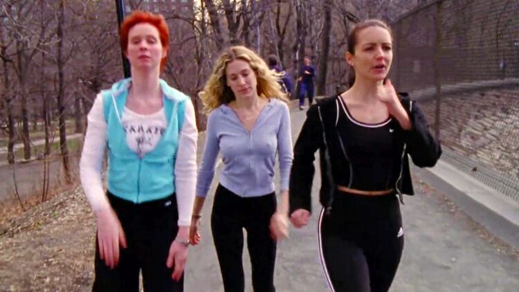 Rucking: Η νέα τάση γυμναστικής που μετατρέπει μια απλή βόλτα σε ολοκληρωμένη προπόνηση