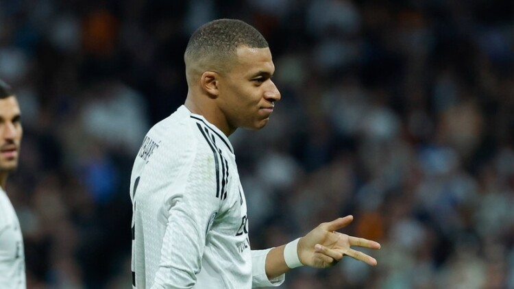 Κιλιάν Εμπαπέ: Μέσα και ο Γάλλος σταρ της Ρεάλ Μαδρίτης για τον μεγάλο τελικό με τη Μπαρτσελόνα 