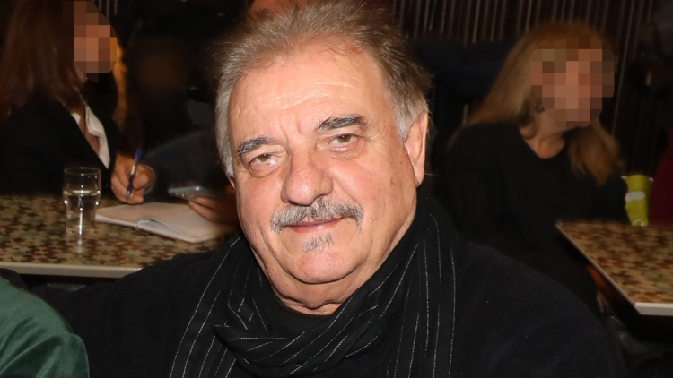 Πέρασα ξυστά από τον θάνατο, αλλά του ξέφυγα και συνεχίζω τη ζωή, είπε ο Μιχάλης Μητρούσης για το τροχαίο που είχε