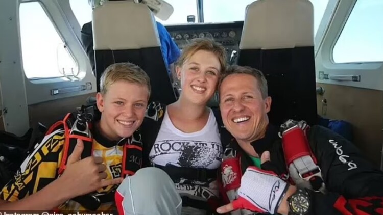 Ο Μίκαελ Σουμάχερ είχε πέσει από άλογο πριν το μοιραίο ατύχημα στο χιονοδρομικό κέντρο, αποκαλύπτει η κόρη του Τζίνα