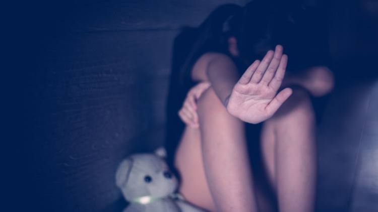 Προσωρινά ελεύθερος ο 41χρονος που κατηγορείται ότι βίασε 9χρονη στον Αλμυρό Βόλου, «έχει υποστεί bullying» λένε οι συνήγοροί του