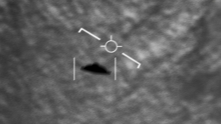 Οι θεωρίες συνωμοσίας για τα UFO, τα «μυστικά προγράμματα» των ΗΠΑ και οι αμφιλεγόμενοι πληροφοριοδότες