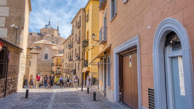 Τολέδο: Μεσαιωνική ατμόσφαιρα, παραμυθένια κάστρα, πολιτιστικοί θησαυροί
