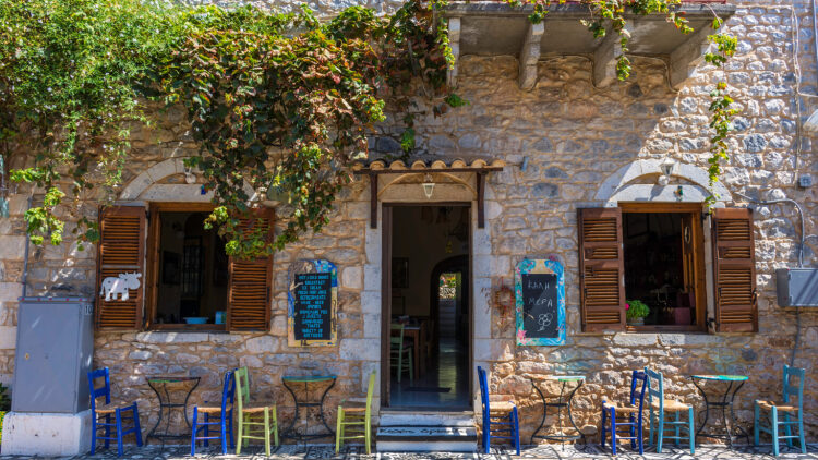 3 ωραίες εκδρομές που αξίζει να κάνετε από την Καλαμάτα