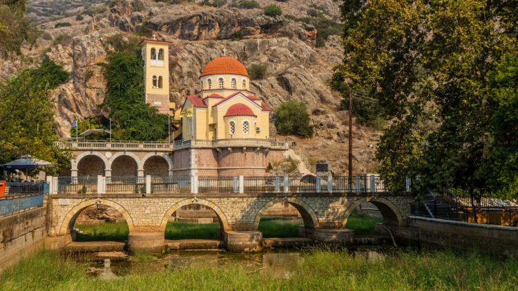 Ανεξερεύνητοι Τόποι: 2 «άγνωστα», εντυπωσιακά αξιοθέατα στην Αργολίδα