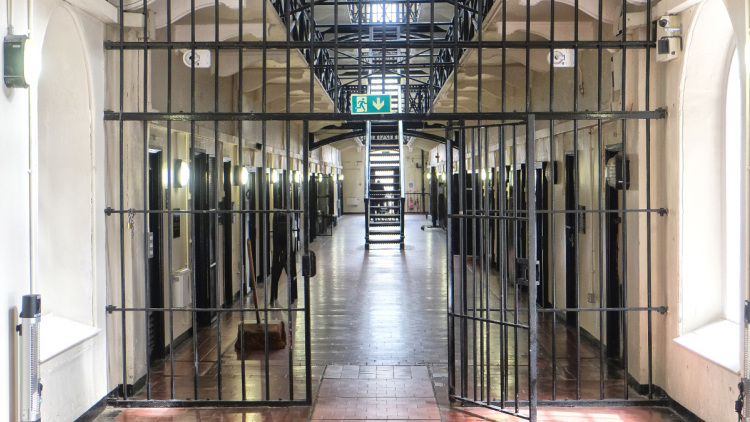 Συνελήφθη στην Κοζάνη ο 39χρονος που απέδρασε από τις αγροτικές φυλακές Κασσάνδρας
