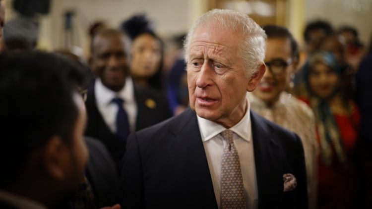 Το Μπάκιγχαμ δηλώνει έτοιμο να συνεργαστεί με την αστυνομία, στην έρευνα για τον πρώην πρίγκιπα Άντριου