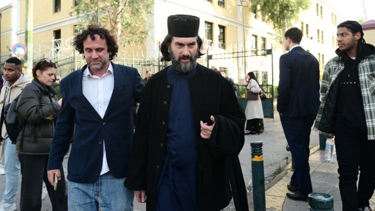 Αύριο τελικά η απόφαση του Εφετείου για τον πατέρα Αντώνιο, γιατί δεν εκφωνήθηκε σήμερα