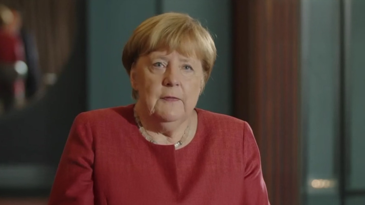 Η Μέρκελ αποκάλυψε την αγαπημένη μπύρα του Πούτιν: Η ιστορία με την 45λεπτη καθυστέρηση