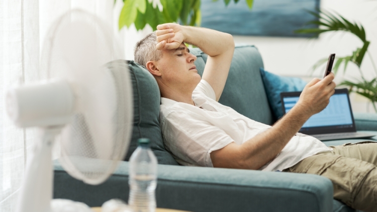 Καύσωνας και νεφροί: Νέα μελέτη συνδέει τη ζέστη με αυξημένο κίνδυνο νεφρικής βλάβης