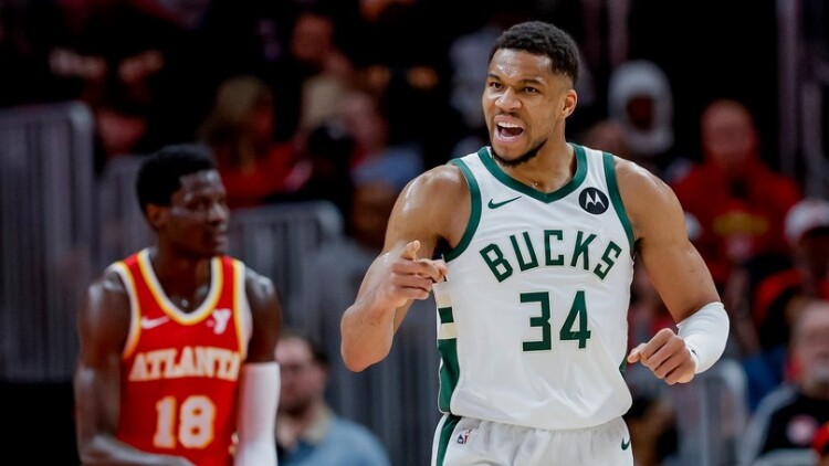 Αντετοκούνμπο: Δεν χάνουν δυο παιχνίδια στη σειρά οι καλές ομάδες, να χτίσουμε καλές συνήθειες