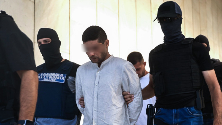 «Αγόρασα το όπλο από την Ομόνοια, πριν 1,5 μήνα αποφάσισα να τον σκοτώσω»: Η απολογία του 35χρονου που δολοφόνησε τον Πολωνό καθηγητή