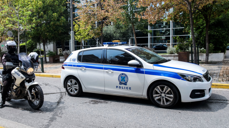 Συνελήφθη 47χρονος για τους πυροβολισμούς στον Δενδροπόταμο, τραυματίστηκε γυναίκα από τα σκάγια