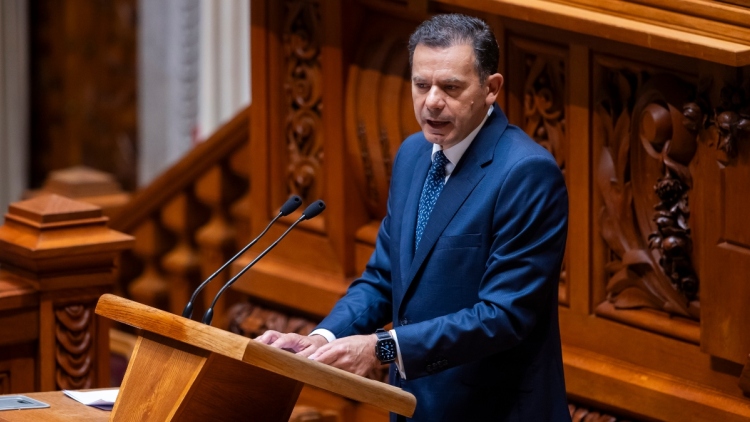 Η πορτογαλική κυβέρνηση καταθέτει σχέδιο για φορολόγηση των υπερκερδών εταιρειών ενέργειας, λόγω του πολέμου στη Μέση Ανατολή