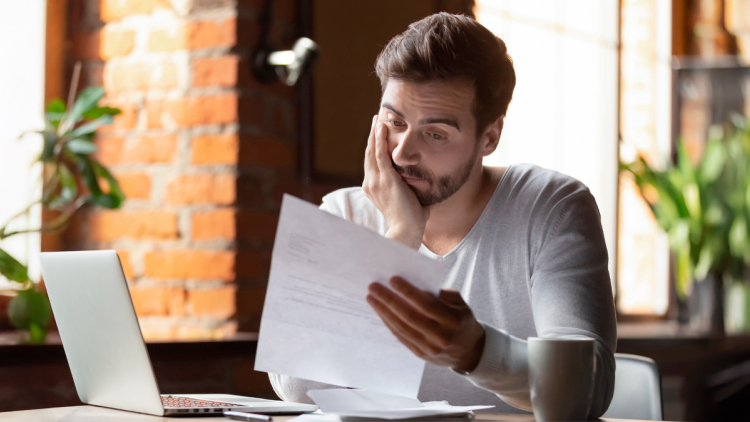 Οι μισοί ασφαλισμένοι εξαγοράζουν πλασματικά χρόνια