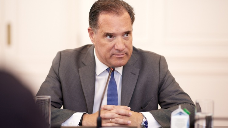 Απάντηση Γεωργιάδη στην ΠΟΕΔΗΝ για τις ελλείψεις στα Κέντρα Υγείας των νησιών: «Γενικά φέτος έχουμε τα λιγότερα κενά από κάθε άλλη χρονιά»