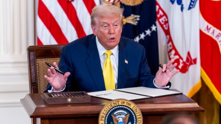 Ο Τραμπ ανήγγειλε «ιστορική σύνοδο ειρήνης» Αζερμπαϊτζάν-Αρμενίας σήμερα στην Ουάσιγκτον 