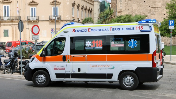 Υγειονομικός συναγερμός στην Ιταλία - Τρεις νεκροί από αλλαντίαση σε Καλαβρία και Σαρδηνία, κατανάλωσαν τρόφιμα από πλανόδιους