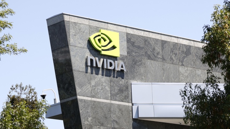 Συμφωνία-έκπληξη: Nvidia και AMD θα πληρώνουν φόρο 15% στις ΗΠΑ επί των κινεζικών πωλήσεων