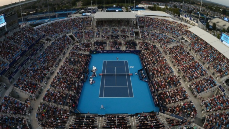 Μπλακ άουτ στο Σινσινάτι Όπεν - Διεκόπη ο αγώνας του Τσιτσιπά με τον Μπόζνι