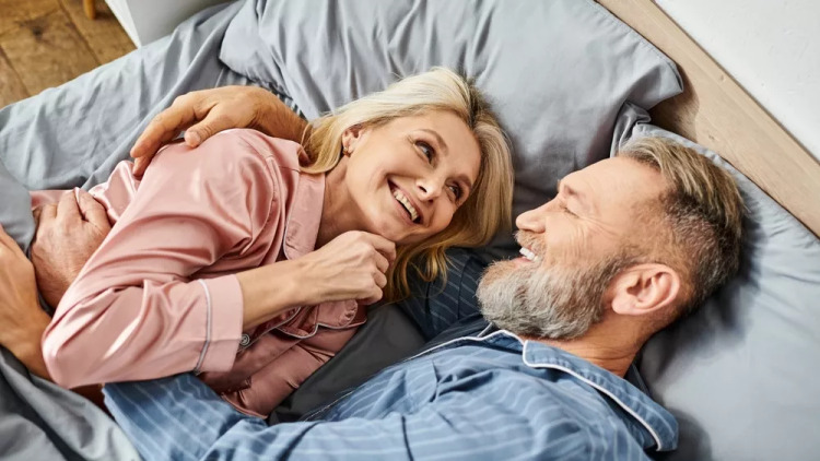 Τι αλλάζει στη σεξουαλική ζωή μετά τα 50 – Ποιο είναι το πιο συχνό σύμπτωμα