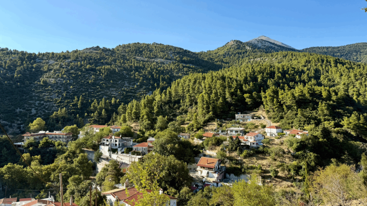 Long weekend σε έναν κατάφυτο παράδεισο της Εύβοιας