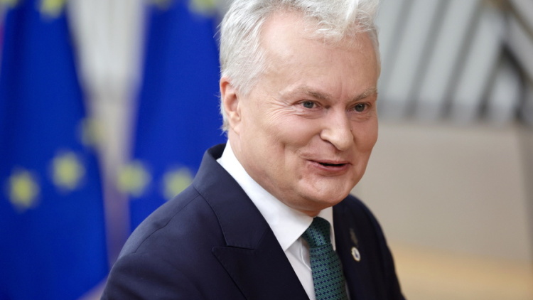 Ο Λιθουανός πρόεδρος θέλει συνασπισμό υπό τις ΗΠΑ για την αποκατάσταση της ασφάλειας στα Στενά του Ορμούζ