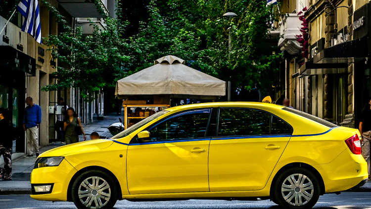 Απεργία ταξί: Σηκώνουν χειρόφρενο από την Τρίτη 13/01