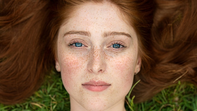 Freckle Pen: Πώς θα πετύχετε φυσικές και απαλές φακίδες

