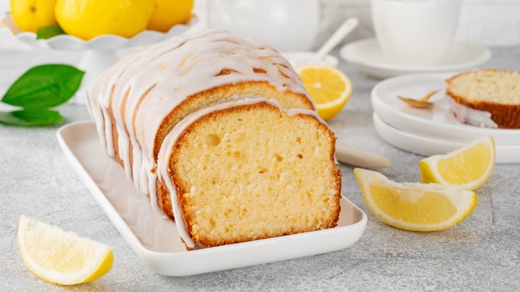 Καιρός για κέικ! 15 συνταγές που γεμίζουν το σπίτι αρώματα