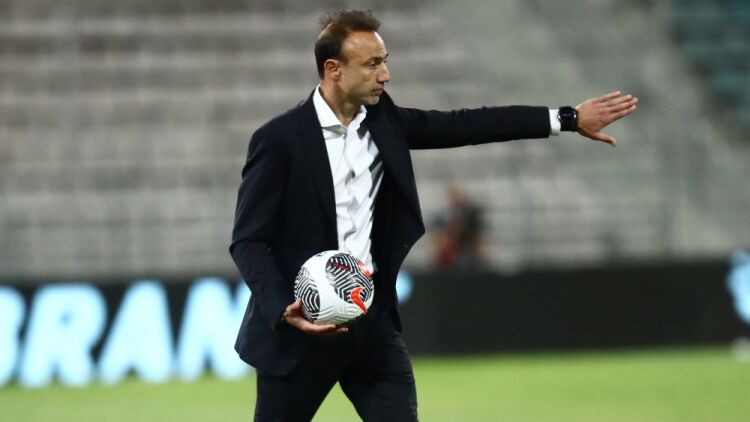 Κόντης: Από την πρώτη ημέρα λέω ότι θα σηκώσουμε το Κύπελλο, το λέω και ανατριχιάζω