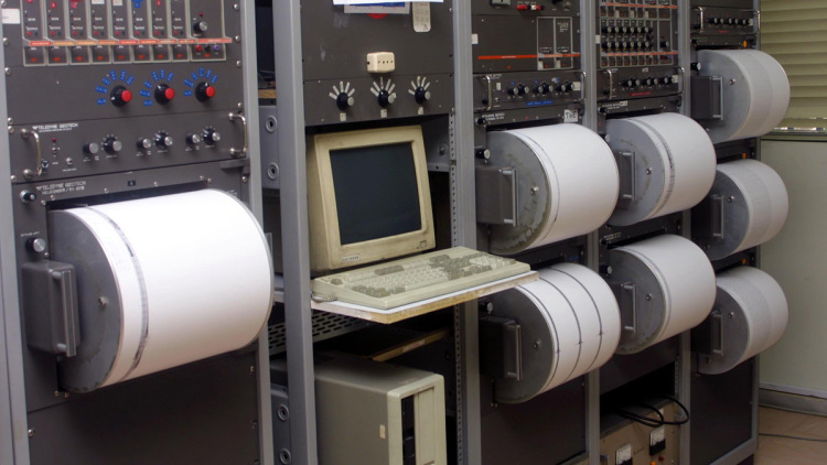 Σεισμός τώρα στην Λευκάδα - 4,1 Ρίχτερ ταρακούνησαν τον Άγιο Νικήτα