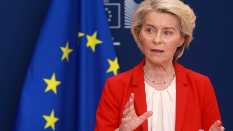 Φον ντερ Λάιεν: Εξετάζεται το σενάριο ο Καναδάς να γίνει το πρώτο «συνδεδεμένο μέλος» της ΕΕ