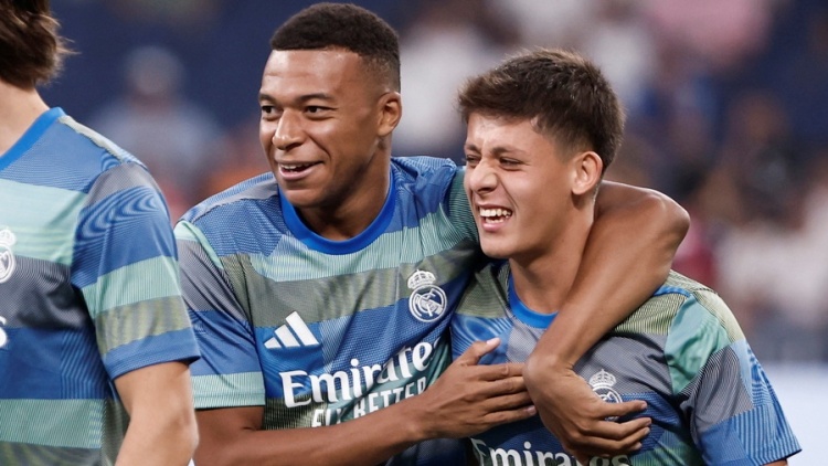 Τέλος η υπομονή με τον Εμπαπέ στη Ρεάλ – Γιατί οπαδοί και αποδυτήρια τον θεωρούν “ξένο σώμα”
