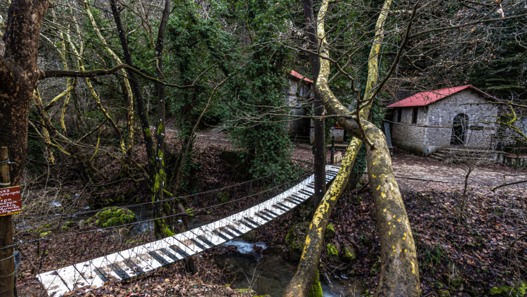 Τα χωριά της Οίτης: Ήρεμα, καταπράσινα, γραφικά
