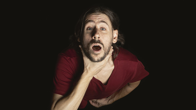 Το Baby Reindeer από τις 20 Οκτωβρίου στο θέατρο Ιλίσια-Βολανάκης