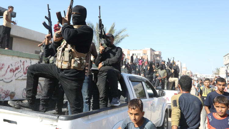 Η Χαμάς ανακοίνωσε ότι οι μαχητές της που κρύβονται στη Ράφα δεν θα παραδοθούν