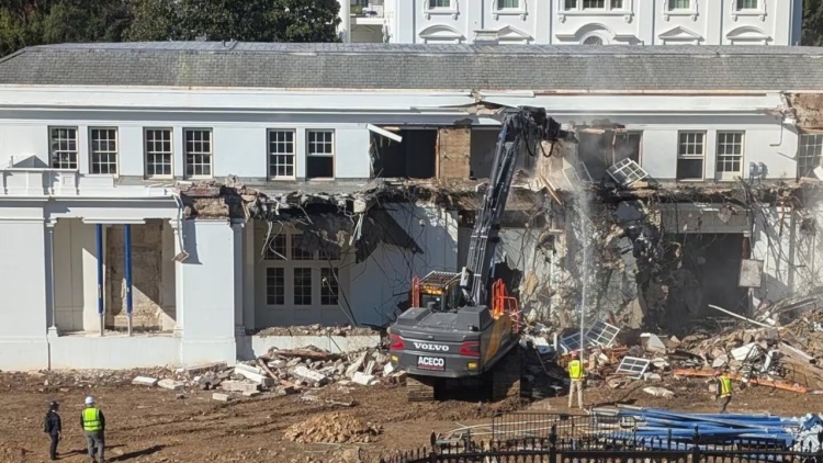 Νέες αντιδράσεις για το ballroom στον Λευκό Οίκο: Προσφυγή κατά του Τραμπ για το γκρέμισμα στην Ανατολική Πτέρυγα