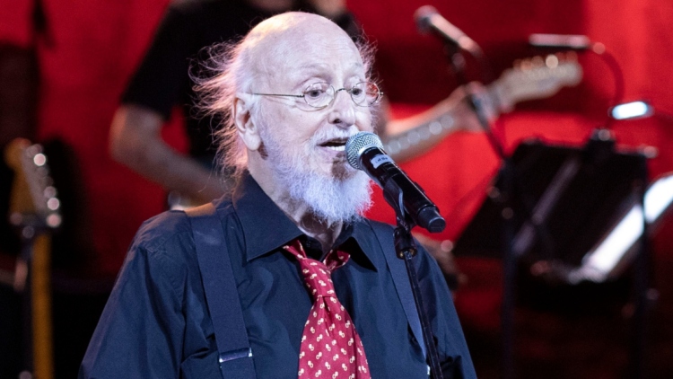 Το ιδιόχειρο σημείωμα του Σαββοπουλου στο πρώτο άλμπουμ που θα κυκλοφορήσει μετά το θάνατό του