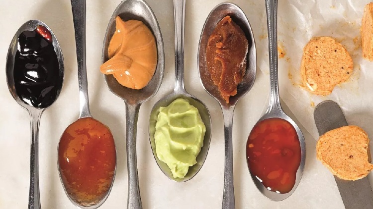 21 χειροποίητες σάλτσες και αλείμματα που απογειώνουν τα σπιτικά σάντουιτς
